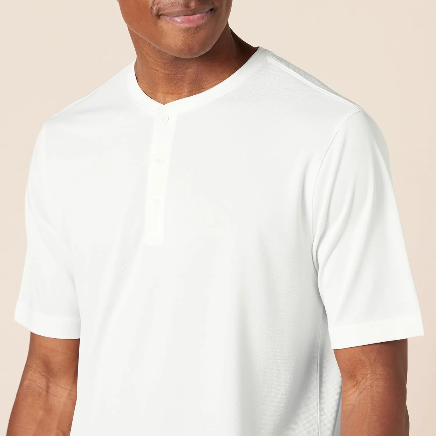 Amazon Essentials Henley Shirts for Men, Short Sleeve, Quick-Dry Jersey, Regular-Fit, 2-Pack