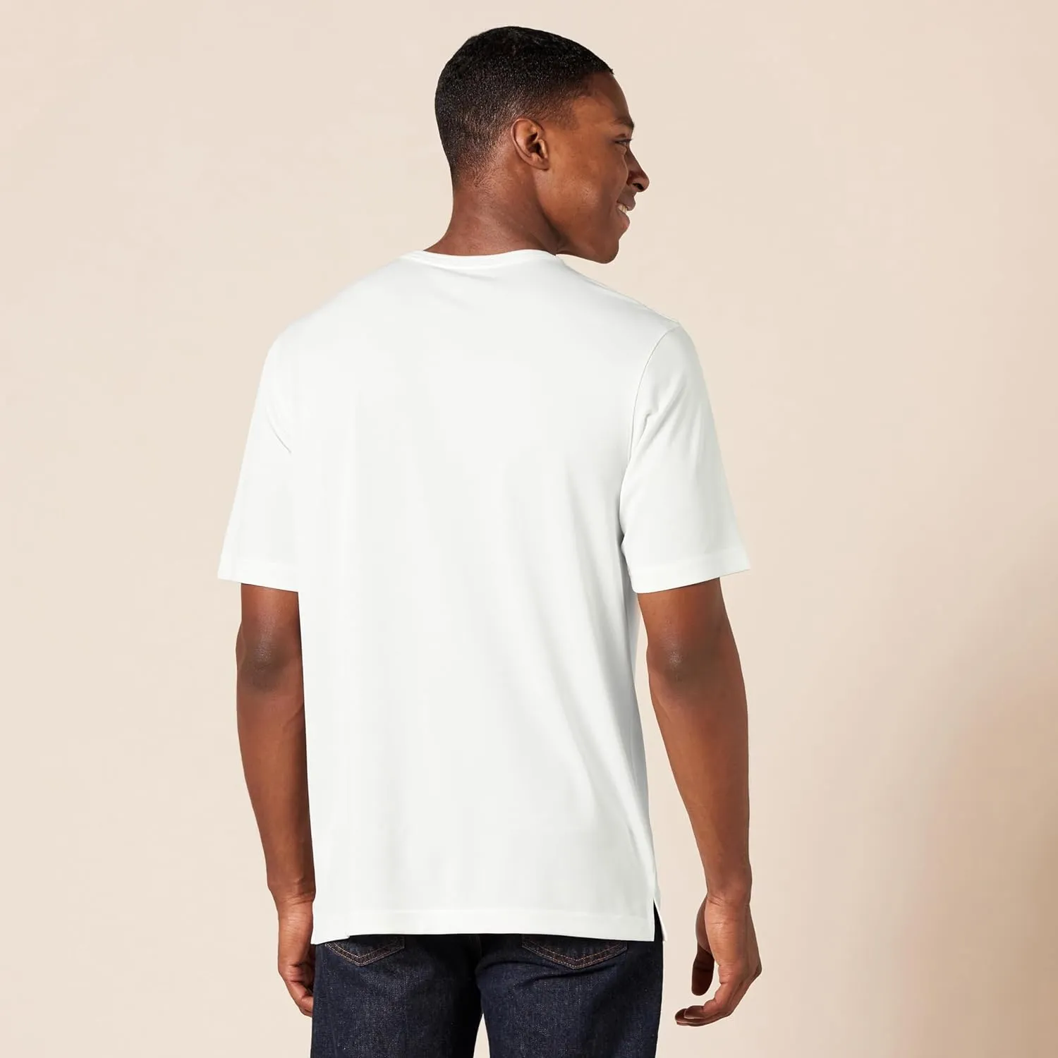 Amazon Essentials Henley Shirts for Men, Short Sleeve, Quick-Dry Jersey, Regular-Fit, 2-Pack