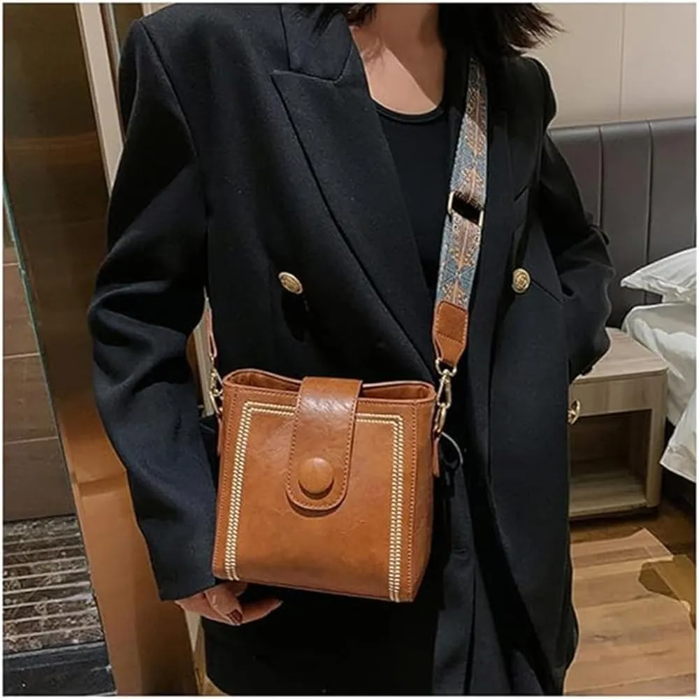 Bootara Bucket Bag, Women's Bunny Charm Bucket BagConvertible Shoulder Crossbody, Adjustable Wide Strap, Rabbit Pendant