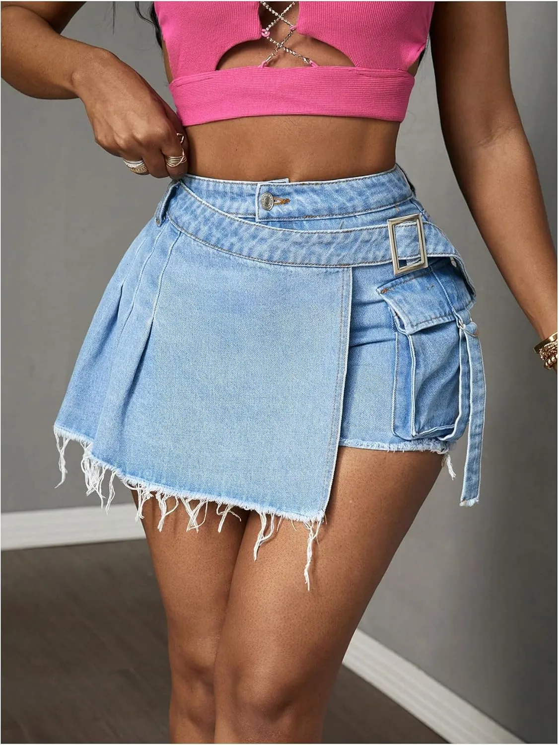 Floerns Women's Distressed Asymmetrical Skinny Denim Shorts High Waisted Cargo Jean Skorts