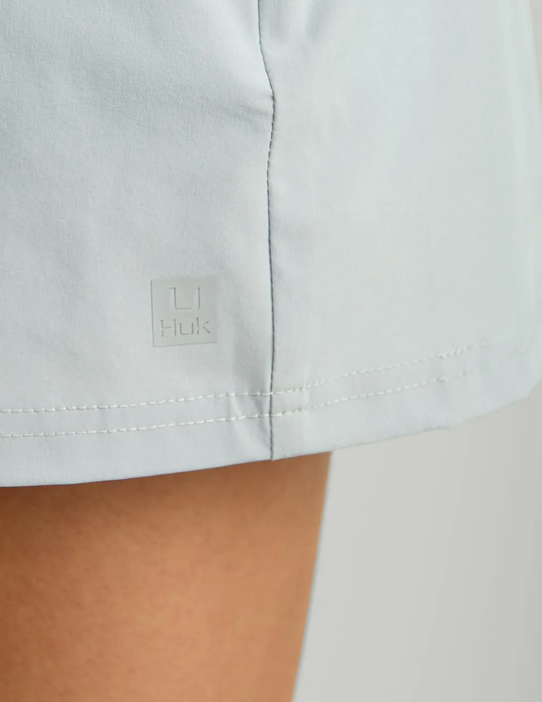 HUK Women's Tide Point Performance Skort  30 UPF Sun Protection Skirt