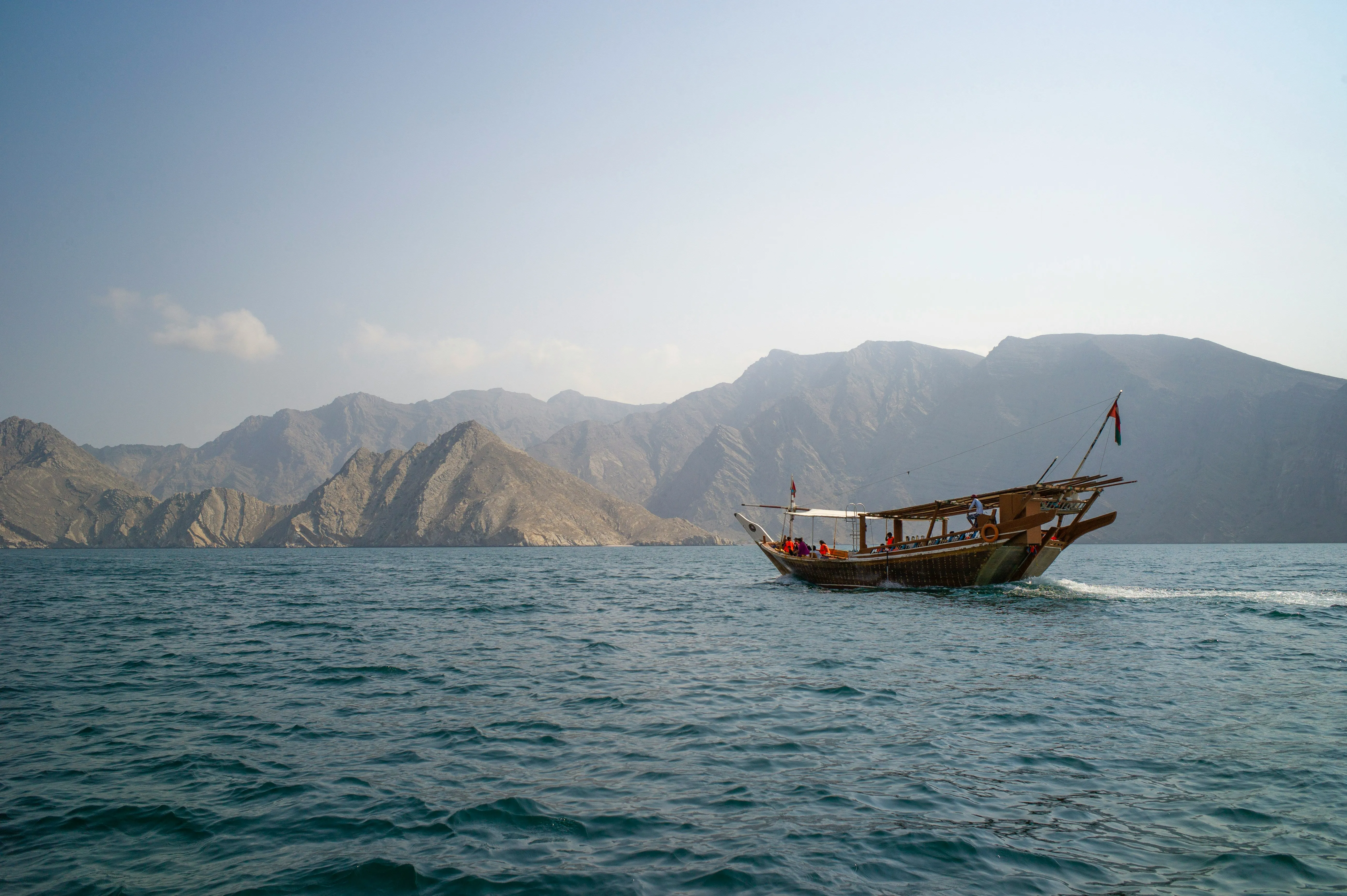 Musandam Dibba Tour - Dhow Cruise & Lunch Included