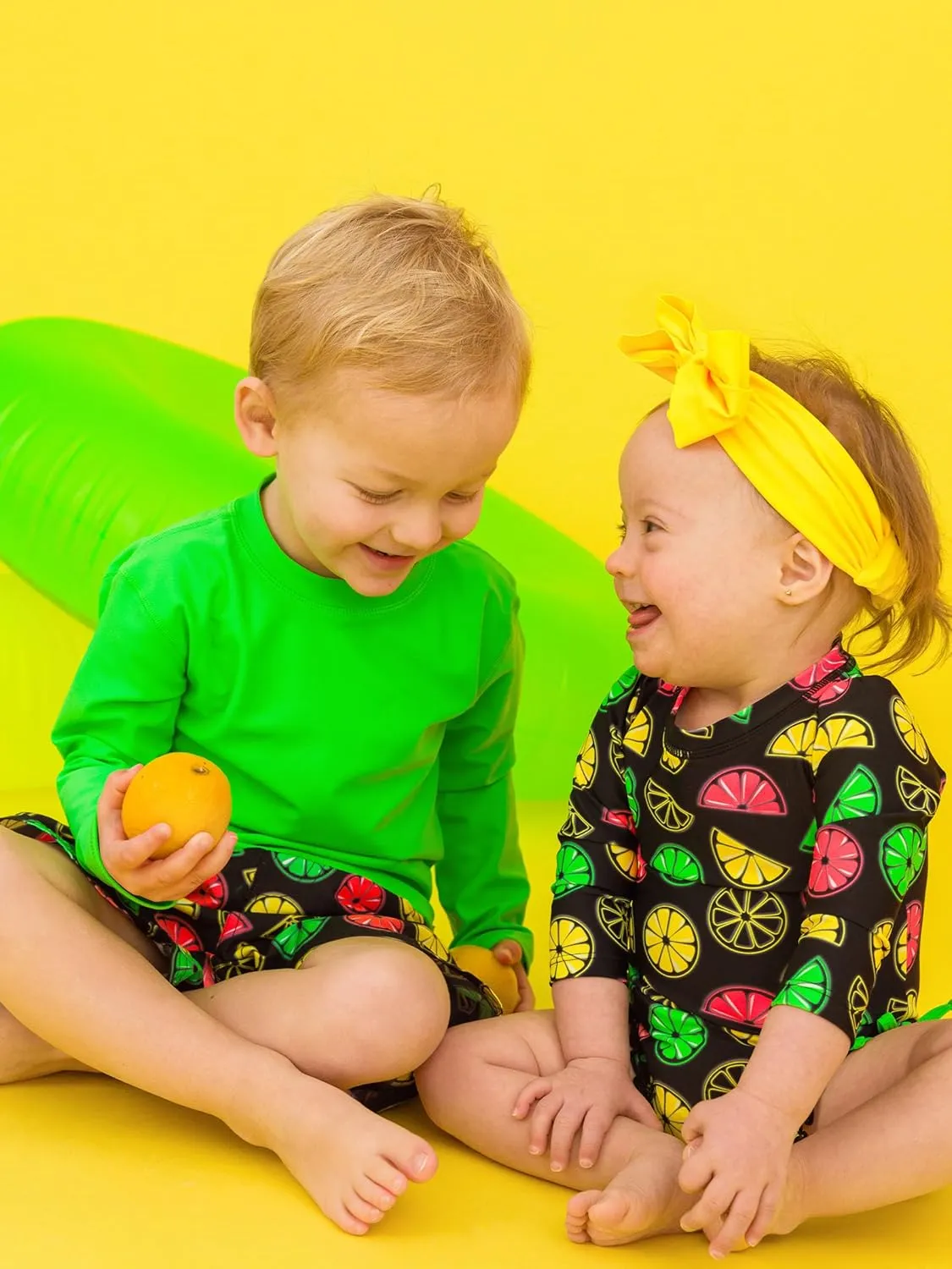 RUGGEDBUTTS Boys UPF50  Sun Protection Fruits & Florals Swim Trunks