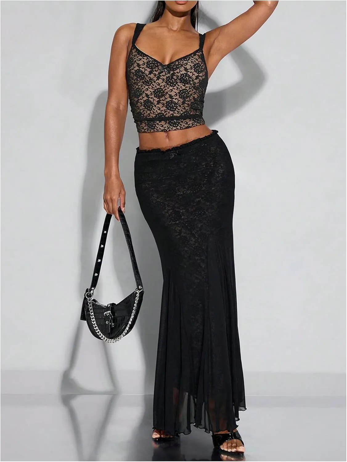 SOLY HUX Women's Cami Tops Lace Sheer Camisole Backless Spaghetti Strap Sexy Crop Tops Party Rave Outfits