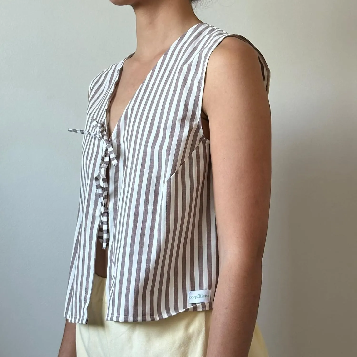 Tie Front Tops for Women Sleeveless Deep V-Neck Plaid Striped Fruit Print Linen Vest Lace Up Party Club Night Tank Top