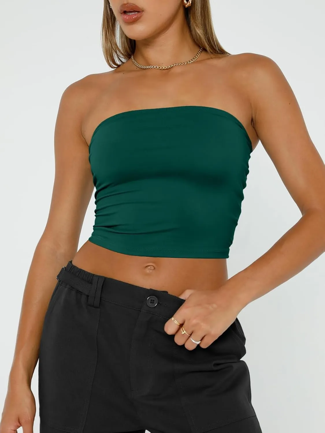 Trendy Queen Womens Tube Tops Strapless Crop Tops Basic Backless Sleeveless Bandeau Going Out Cute 2025 Summer Outfits