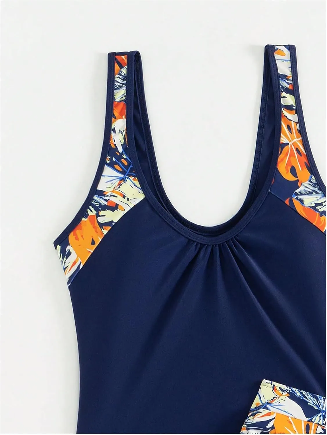 Women's 2 Pieces Tankini Set Sleeveless Tank Tops and Tie Side Mini Shorts Swimwear
